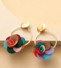 Load image into Gallery viewer, Flower Dangle Earrings - Shameca Sweet Thangs