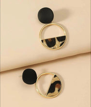 Load image into Gallery viewer, Leopard Print Earrings - Shameca Sweet Thangs