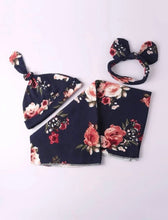Load image into Gallery viewer, Newborn Baby Swaddle Set - Shameca Sweet Thangs