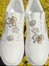 Load image into Gallery viewer, Butterfly Shoe Charms Set
