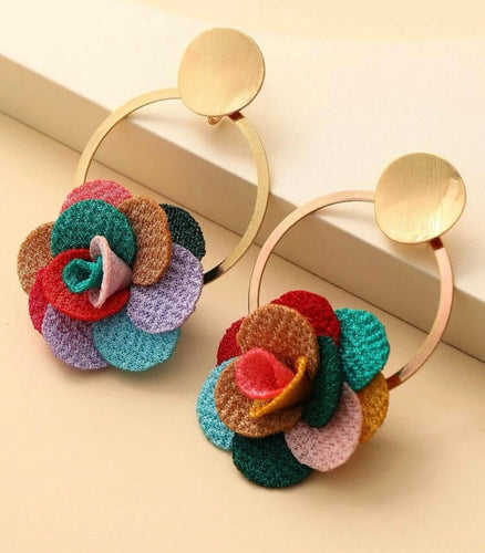 Flower Dangle Earrings - Shameca Sweet Thangs