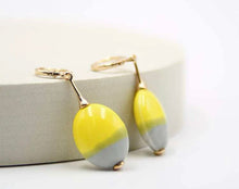 Load image into Gallery viewer, Seashell Dangle Earring - Shameca Sweet Thangs
